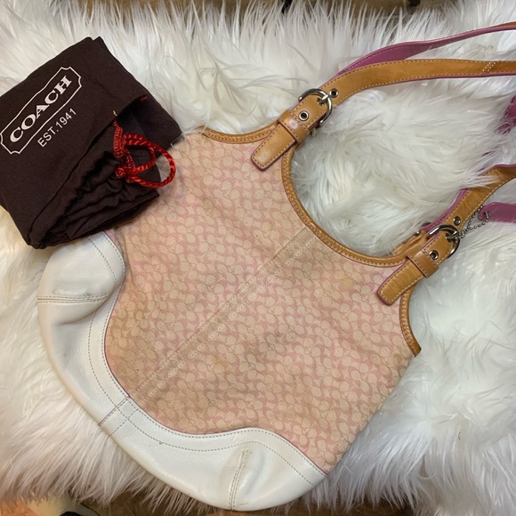 Pink coach bag - Picture 1 of 8